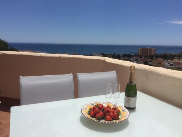 Ferienwohnung Seaview Penthouse Sitio de Calahonda Exterior foto